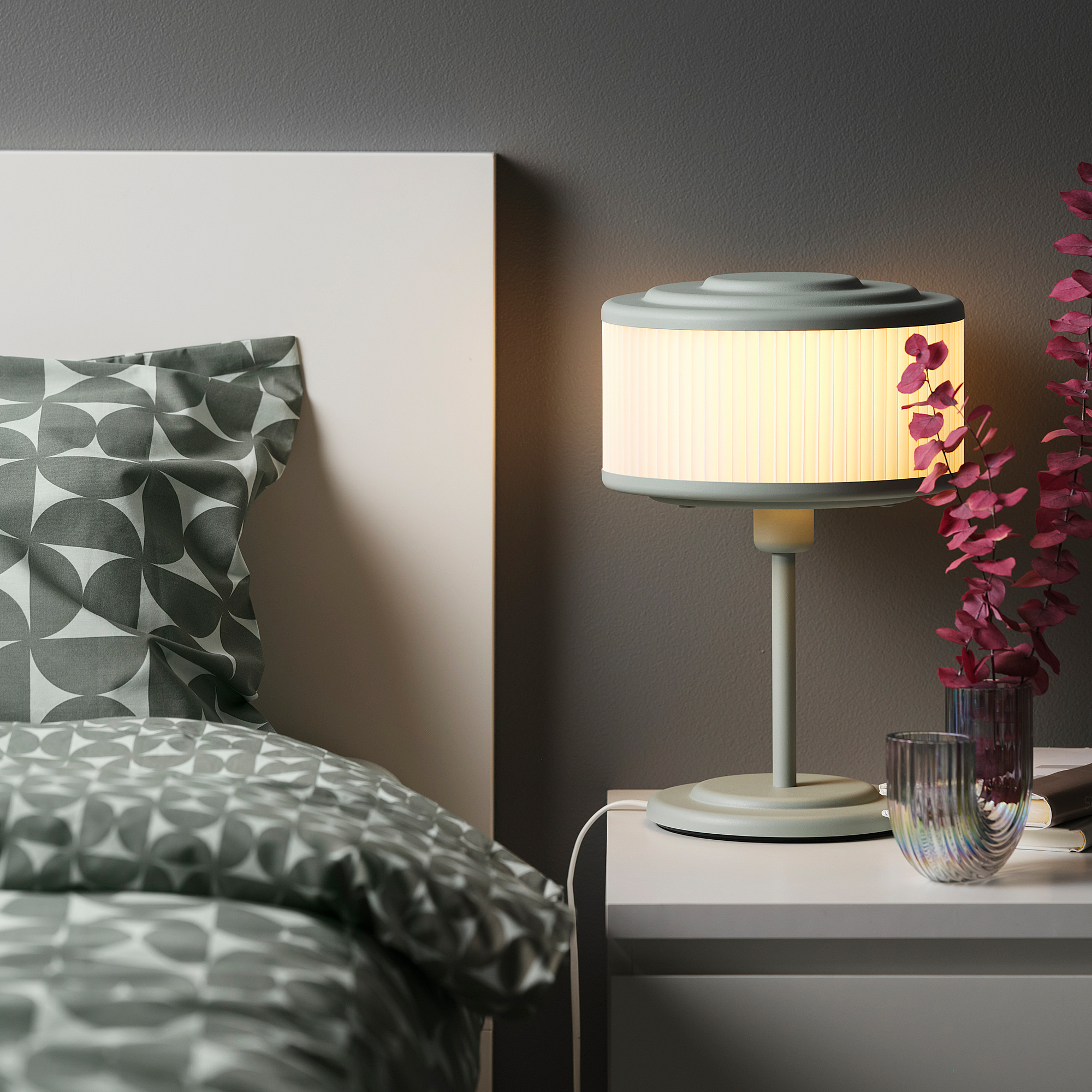 REMTÅNG table lamp