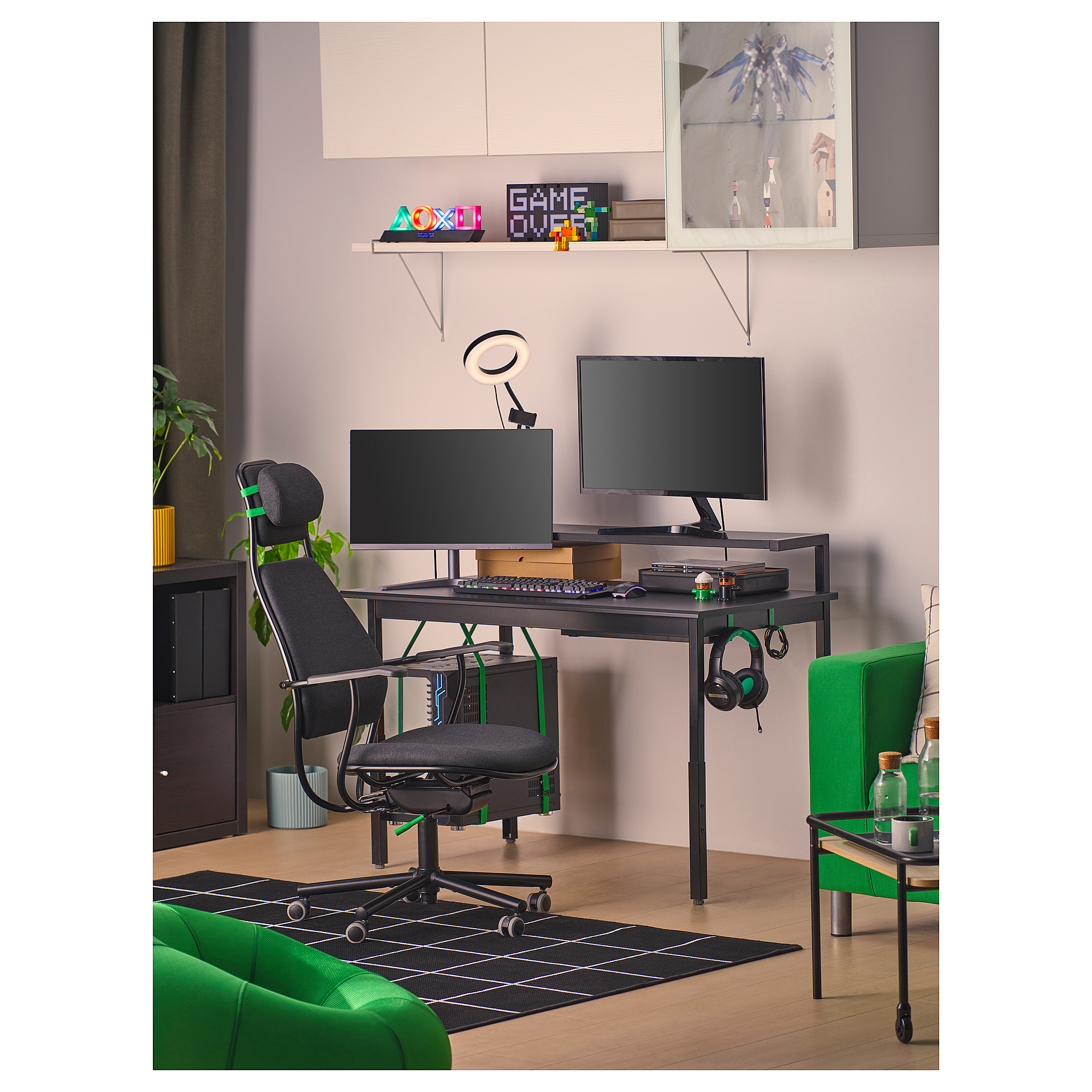 UTVISNING gaming desk with shelf