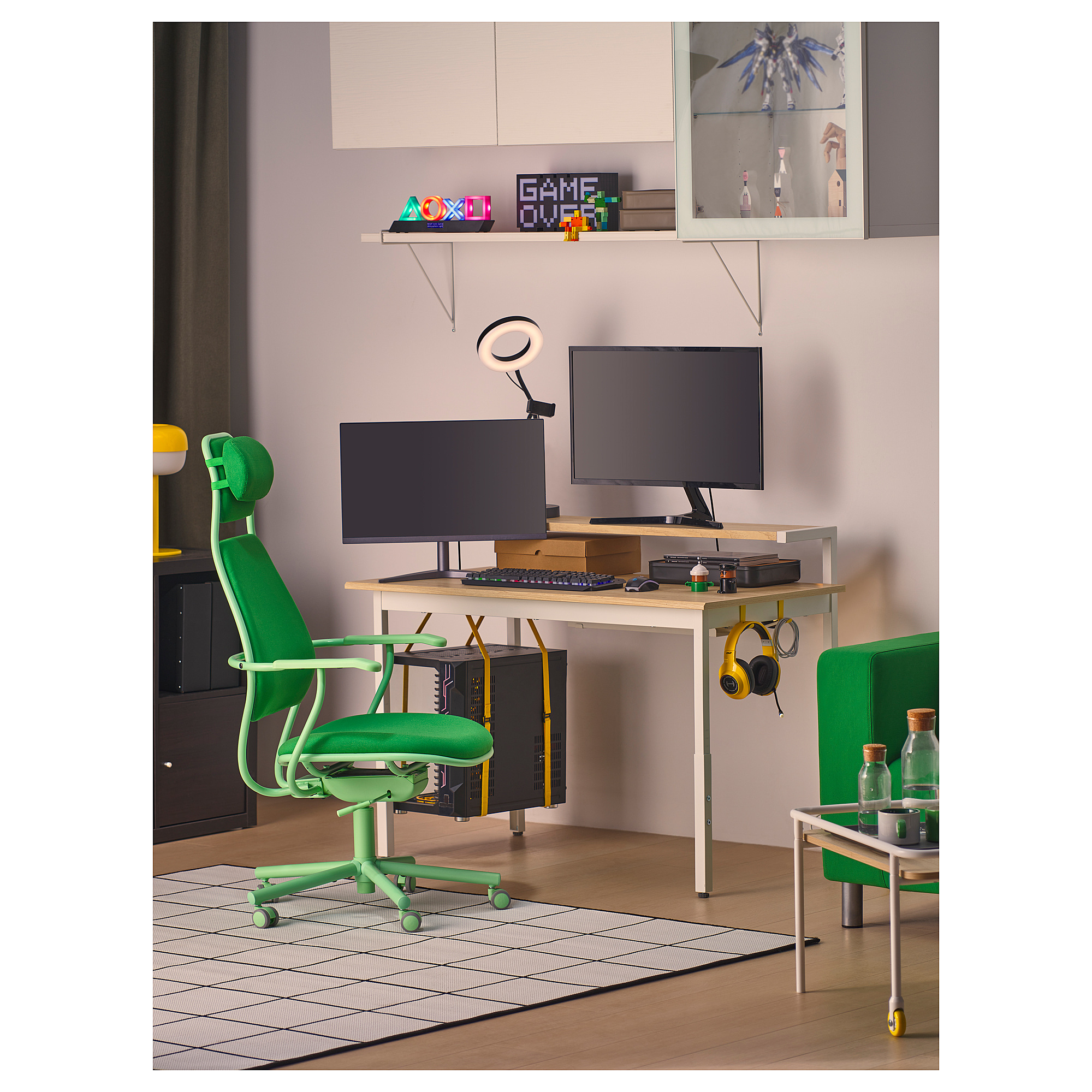 UTVISNING gaming desk with shelf