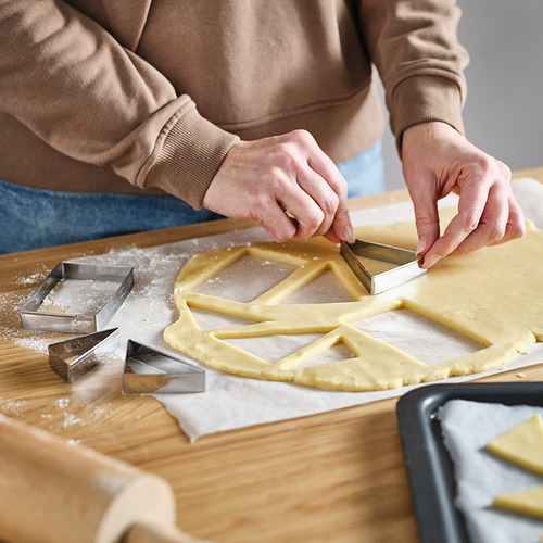 LÄTTBAKAD cookie cutter, set of 4