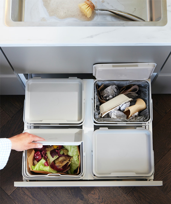 Steps To Stop Your Kitchen Bin From Smelling, 53 OFF